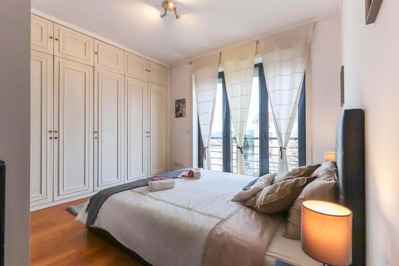 Vita Portucale ! Modern Apartment With Garage Lisbon Bagian luar foto